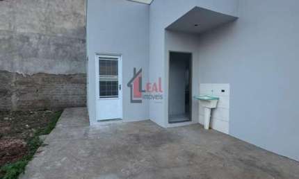 Casa para Venda em Álvares Machado, PANORAMA, 2 dormitórios, 1 banheiro, 2 vagas