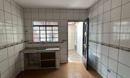 Casa para Venda em Presidente Prudente, CAIÇARA, 4 dormitórios, 1 suíte, 3 banheiros, 2 vagas