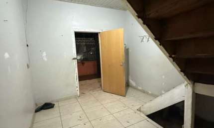 Casa para Locação em Presidente Prudente, VILA SANTA HELENA, 5 dormitórios, 1 banheiro, 1 vaga