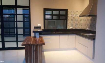 Casa em Condomínio para Locação em Álvares Machado, CONDOMINIO RESIDENCIAL VALENCIA ll, 3 dormitórios, 1 suíte, 3 banheiros, 3 vagas