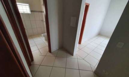 Apartamento para Locação em Presidente Prudente, CENTRO, 2 dormitórios, 1 suíte, 2 banheiros, 1 vaga