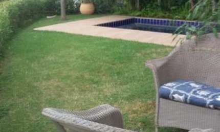Casa em Condomínio para Locação em Presidente Prudente, CONDOMÍNIO RESIDENCIAL PORTO SEGURO, 3 dormitórios, 1 suíte, 2 banheiros, 2 vagas