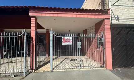 Casa para Locação em Presidente Prudente, VILA EUCLIDES, 2 dormitórios, 1 banheiro, 1 vaga