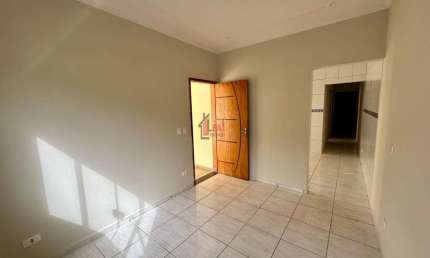 Casa para Locação em Presidente Prudente, MEDITERRANEO, 2 dormitórios, 1 banheiro, 1 vaga