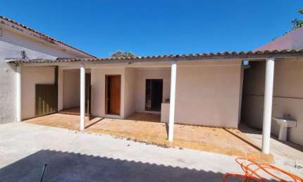 Casa para Locação em Presidente Prudente, PAULISTA, 3 dormitórios, 2 suítes, 1 banheiro, 3 vagas