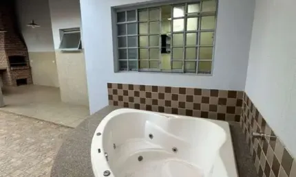 Casa para locação em presidente prudente, girassois, 3 dormitórios, 1 suíte, 3 banheiros, 2 vagas