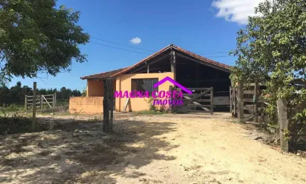 Fazenda  Perobas 52 alqueires em Araruama - Porteira fechada