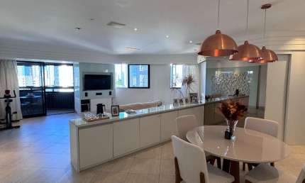 Vendo lindo apartamento em Boa Viagem próximo a Casa dos Frios
