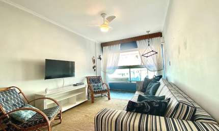 Lindo Apartamento no Guarujá, Enseada. Vista livre, reformado!