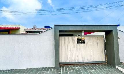 Excelente casa térrea no Cond. Atenas disponível para Locação ou Venda