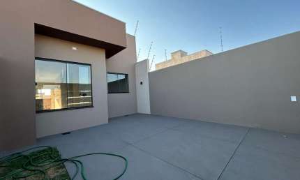 Bairro Figueira Parque  ( 2 quartos, suíte com Closet)
