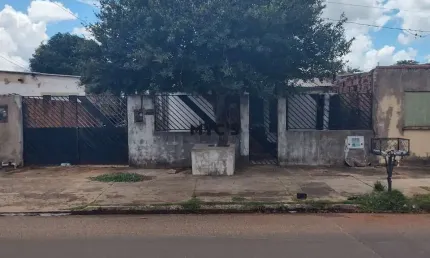 Terreno à venda na Barão De Ubá, 250, Tiradentes, Campo Grande