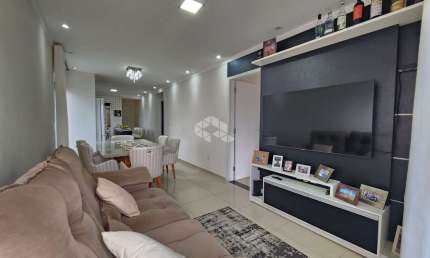 APARTAMENTO COBERTURA  COM ELEVADOR 3 DORMITÓRIOS/ QUARTOS SENDO 1 SUÍTES 2 VAGAS DE GARAGEM NO INGLESES NORTE- FLORIANÓPOLIS A VENDA R$ 899.000,00