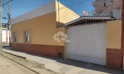 CASA COM 2 DORMITÓRIOS/QUARTOS A VENDA EM BAGÉ - RIO GRANDE DO SUL NO VALOR DE R$ 395.000,00