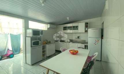 CASA COM 3 DORMITÓRIOS/QUARTOS NO BAIRRO BELA VISTA - PALHOÇA A VENDA NO VALOR DE R$ 320.000,00