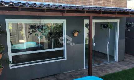 CASA SOBRADO COM PISCINA 3 DORMITORIOS /QUARTOS EM INGLESES/ FLORIANÓPOLIS  R$ 580.000,00