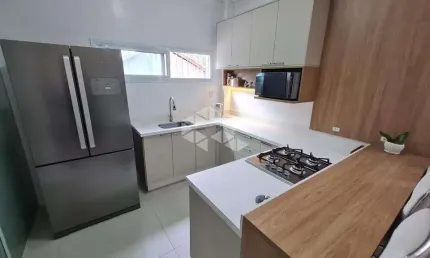 Casa Sobrado à Venda - Praia dos Ingleses - Florianópolis - R$ 620.000
