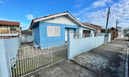 Casa com 3 quartos à venda na Rua João Ambrósio da Silva, 857, Ipiranga, São José