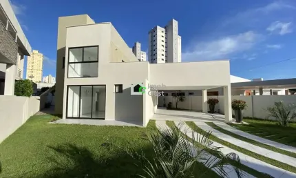 Casa em Condomínio 4 dormitórios à venda Candelária Natal/RN
