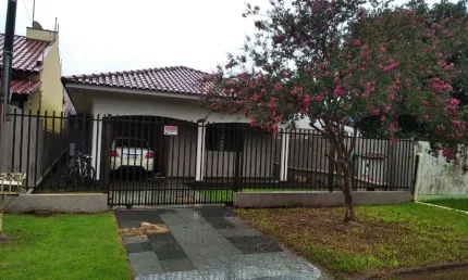 Casa com 1 quarto à venda na Avenida Araucária, 5009, Conjunto Habitacional Plazza, Foz do Iguaçu
