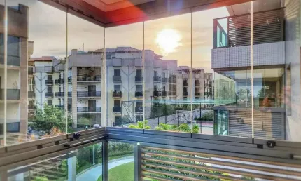 APARTAMENTO 2 DORMITÓRIOS À VENDA NO CENTRO DE BERTIOGA/SP