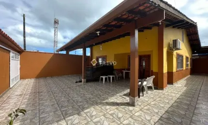 CASA À VENDA 2 DOMITÓRIOS 2 BANHEIROS 4 VAGAS  POR R$ 795.000,00 EM BERTIOGA/SP