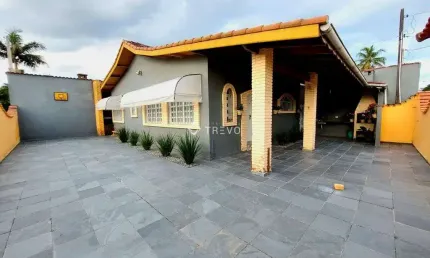 Casa com 2 quartos à venda na Rua José Alexandre de Moura Negrini, 19, Vista Linda, Bertioga