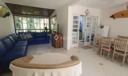 SOBRADO EM VILLAGIO À VENDA EM RIVIERA DE SÃO LOURENÇO - BERTIOGA/SP
