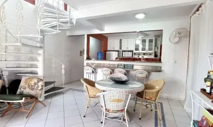 CASA 4 DORMITÓRIOS EM VILLAGIO À VENDA EM BERTIOGA - BERTIOGA/SP
