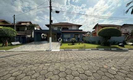 CASA À VENDA EM CONDOMÍNIO 4 DOM, 5 BANHEIROS, 6 VAGAS, 393 m² EM BERTIOGA/SP