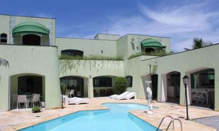 CASA À VENDA 5 DORMITÓRIOS, 6 BANHEIROS, 3 VAGAS, 490 m² POR R$ 2.650.000