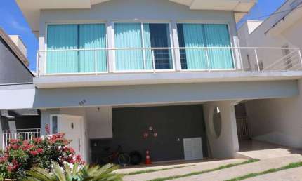Casa com 4 quartos para alugar na Avenida João Pafarro, Pinheirinho, Vinhedo