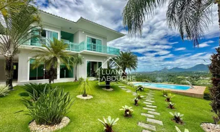 Casa em Maricá à venda, com 3 dormitórios , 278,55m², por R$ 1.550.000 - Ubatiba - Maricá -RJ