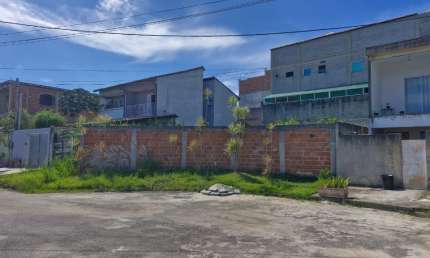 Terreno de 280m2 localizado na Est. do Cabuçu de Baixo