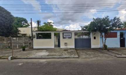 Excelente casa linear com 2 quartos em Campo Grande - RJ