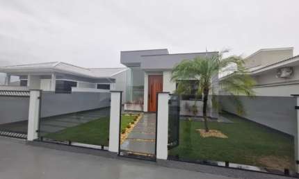 Casa com 3 Quartos à venda, 70m² - Guarda do Cubatão