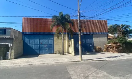 Galpão de 945m² na R. Francisco Mota em Campo GrandeRJ