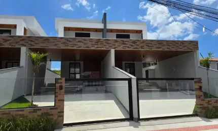 Excelente Sobrado à venda 3 Dormitórios Sendo 1 Suíte - no Passa Vinte