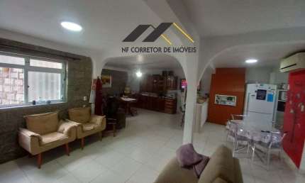Casa 182 m²- 4 Quartos(1 Suíte)/ Churasq./ 4 Vagas/ Canil - Capoeiras - Florianópolis - SC