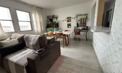 Apartamento de 2 Dormitórios/ Vaga / Excelente Posição Solar- Campinas - São José-SC
