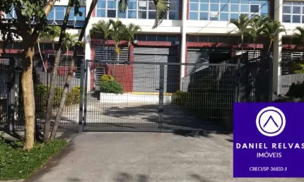 Galpão  Comercial para  Locação na Alameda Araguaia, Tamboré