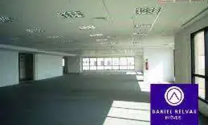 Conjunto comercial  à venda no  edifício alpha green, alphaville