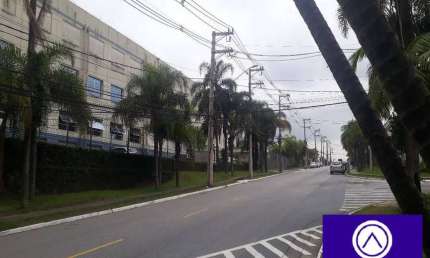 Galpão Junto com Predio Comercial  Para Locação no Tamboré
