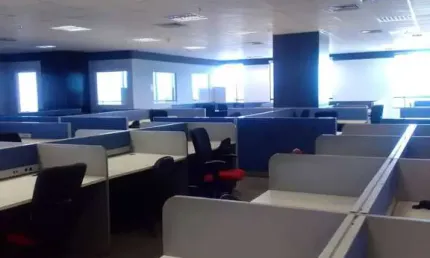 Andar Comercial Semi Mobiliado Para Locação no West Side