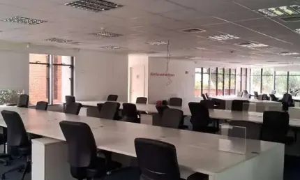 Conjunto Comercial de 540 m² Para Locação Em Alphaville