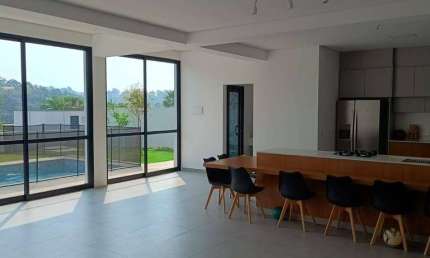 Casa Semi Mobiliada Para Locação no Genesis 1, Alphaville