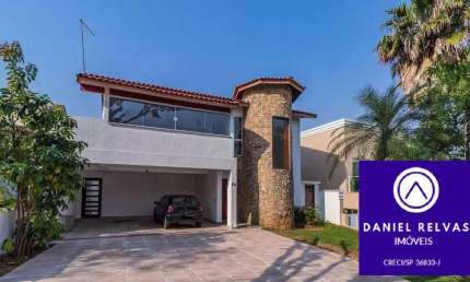 Casa com 450 m² A/C Para Locação no Residencial 11, Alphaville