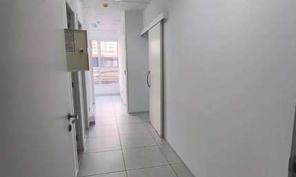 Sala Comercial de 47 m² Para Locação no Alpha Square Office, Alphaville