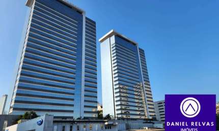 Sala Comercial de 48 m²  Para Locação no West Towers, Alphaville
