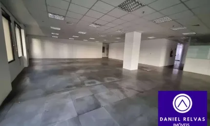 Conjunto Comercial para Venda ou Locação no Edifício LAZULLI, Alphaville